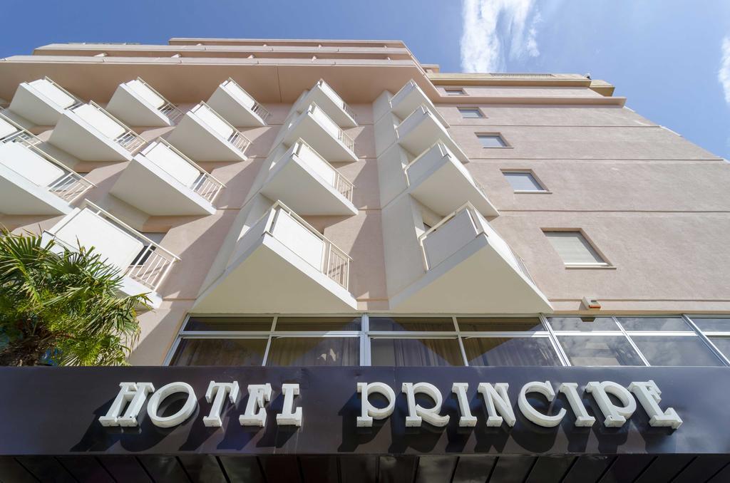 Hotel Principe Alba Adriatica Exterior foto